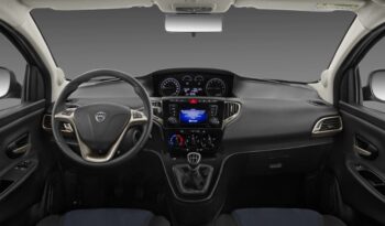 LANCIA YPSILON 1.0 70CV HYBRID ORO pieno